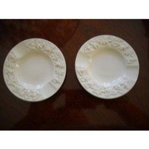 2 Wedgwood Struaia & Barlaston Embossed Queens Ware Grapevine Ashtrays Ash Tray